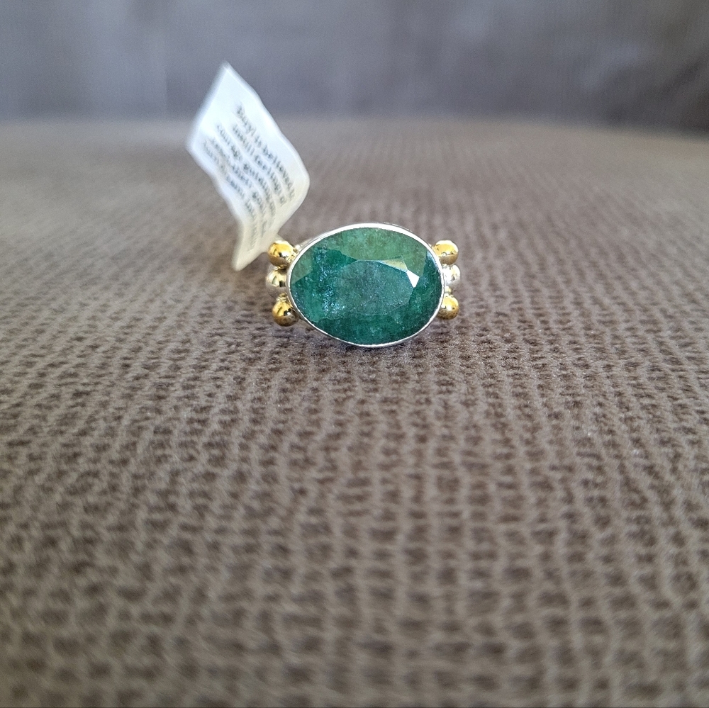 Shivam Faceted Emerald💚 Colored Beryl Statement Ring💍 - NWT - Picture 4 of 16